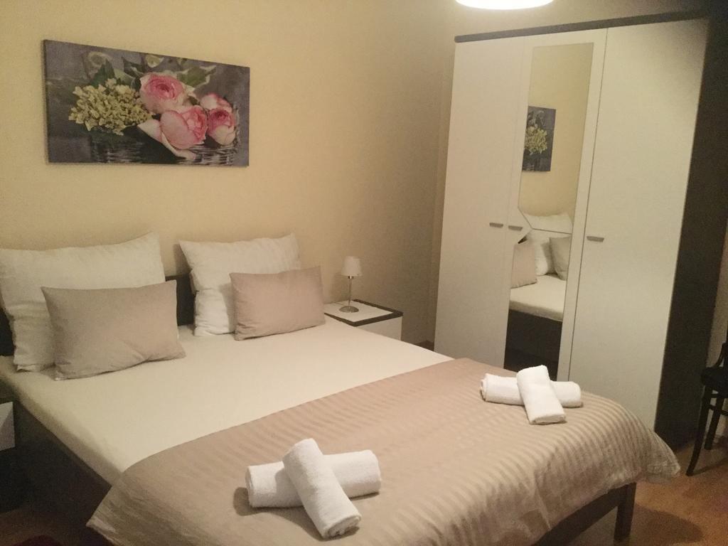 Holiday Home Villa Romantica Свети-Филип-и-Яков Экстерьер фото