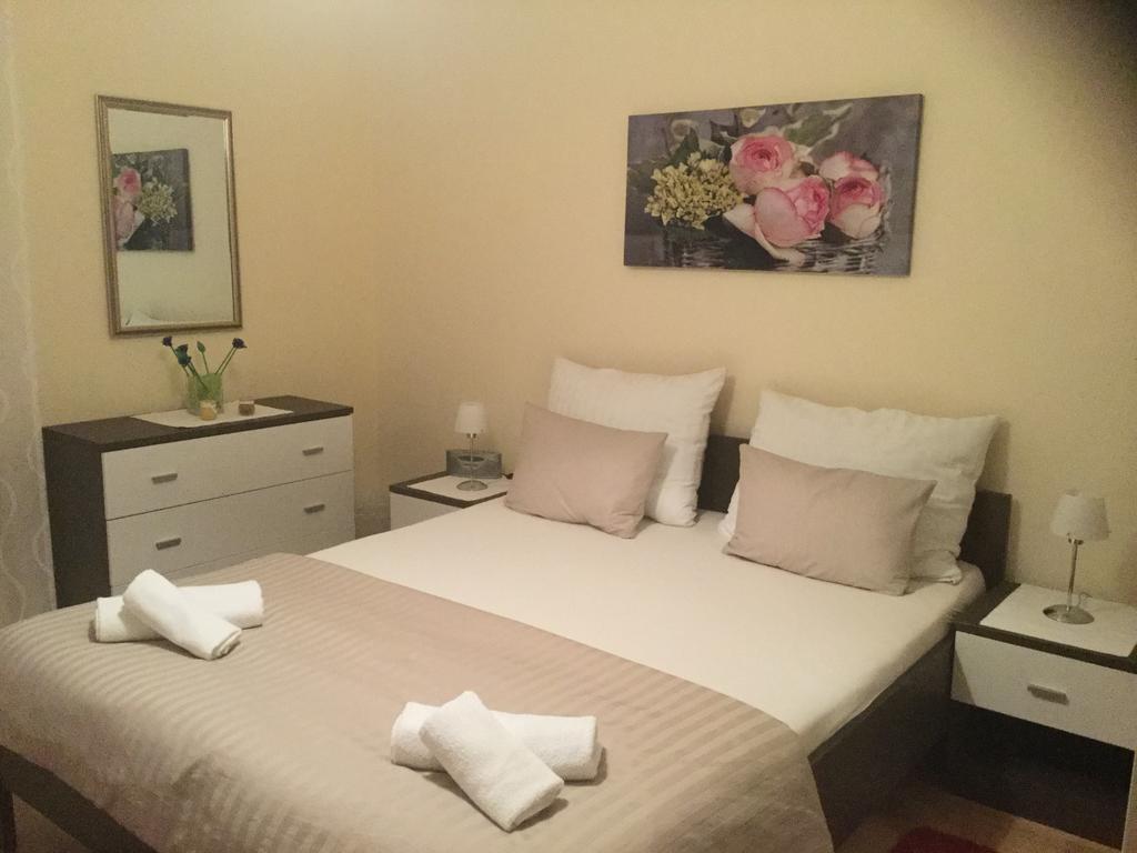 Holiday Home Villa Romantica Свети-Филип-и-Яков Экстерьер фото